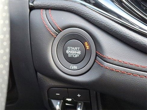 Used 2025 Dodge Durango GT image 25