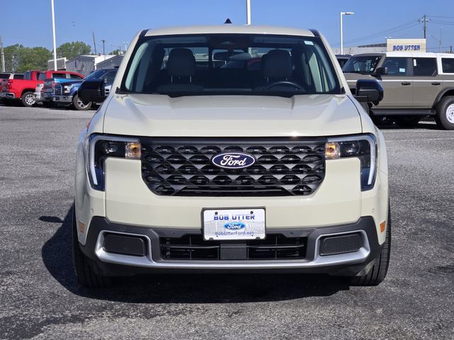 Certified 2025 Ford Maverick Lariat w/ 4K Tow Package AWD/4WD image 2