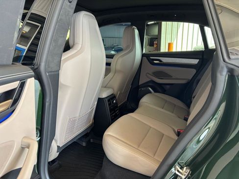 Used 2024 Porsche Macan Turbo Electric image 32