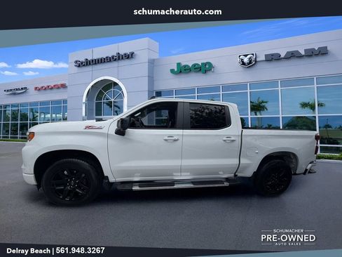 Used 2024 Chevrolet Silverado 1500 RST w/ Convenience Package II AWD/4WD image 4