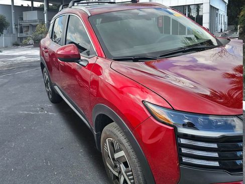 Certified 2025 Nissan Kicks SV w/ SV Premium Package image 8