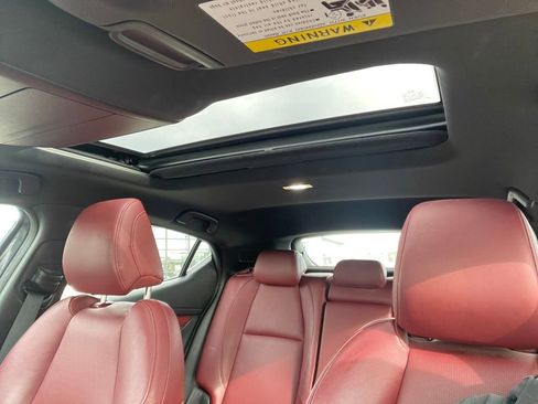 Used 2020 MAZDA MAZDA3 Hatchback w/ Premium Package image 27