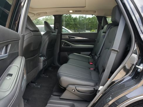 Used 2026 INFINITI QX60 Luxe w/ Cargo Package FWD image 19