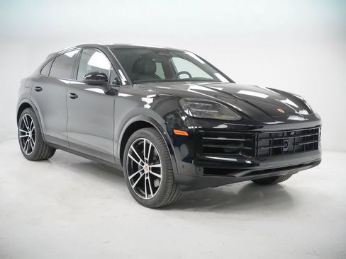 Used 2026 Porsche Cayenne Coupe AWD/4WD image 8
