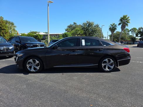 Used 2018 Honda Accord EX-L image 9