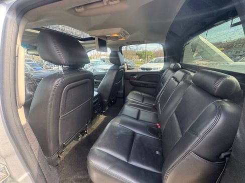 Used 2013 Chevrolet Avalanche LTZ AWD/4WD image 53
