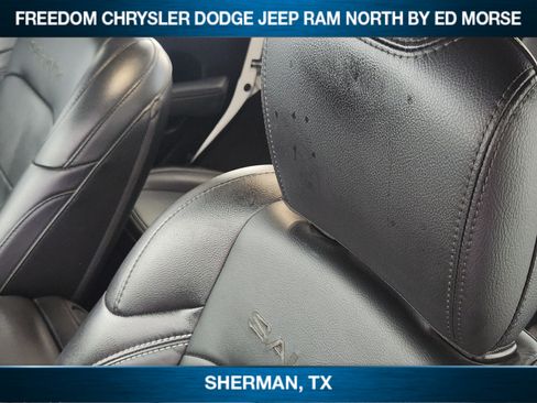 Used 2021 Jeep Wrangler Unlimited Sahara AWD/4WD image 10