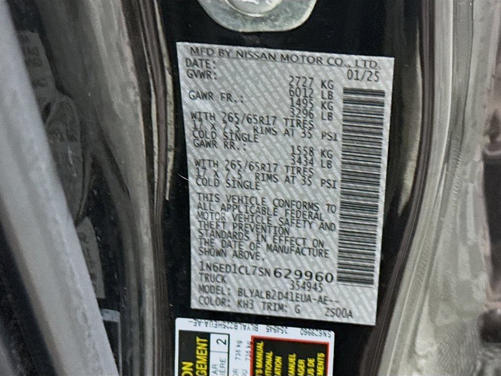 Certified 2025 Nissan Frontier SV RWD image 33