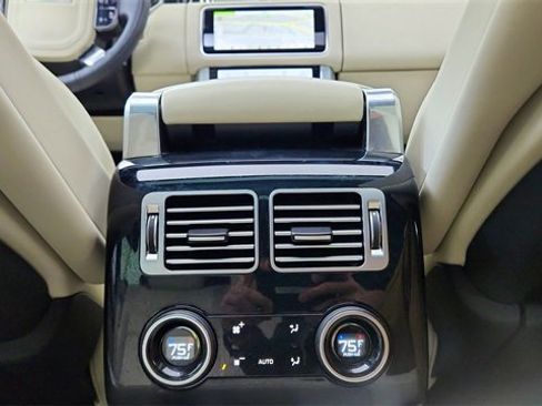 Used 2022 Land Rover Range Rover Westminster Edition image 55
