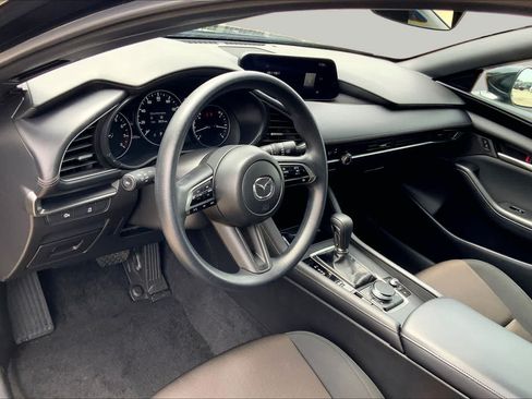 Used 2025 MAZDA MAZDA3 s FWD image 18