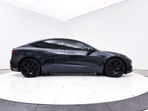 Used 2024 Tesla Model 3 Performance image 39