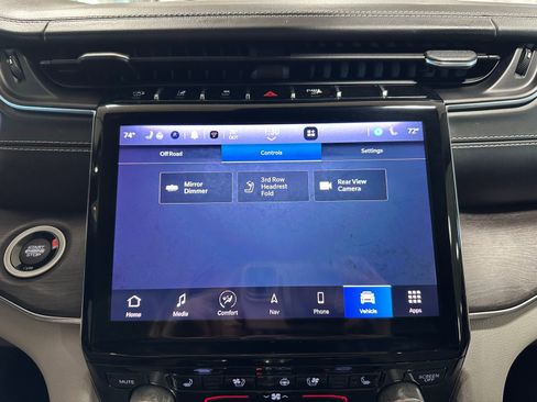 Used 2022 Jeep Grand Cherokee L Overland image 32