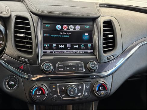 Used 2018 Chevrolet Impala LT w/ LT Entertainment Package FWD image 19
