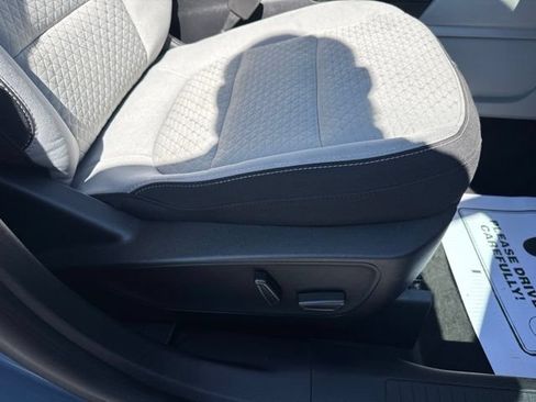 Used 2023 Ford Escape Active w/ Tech Pack #2 AWD/4WD image 16