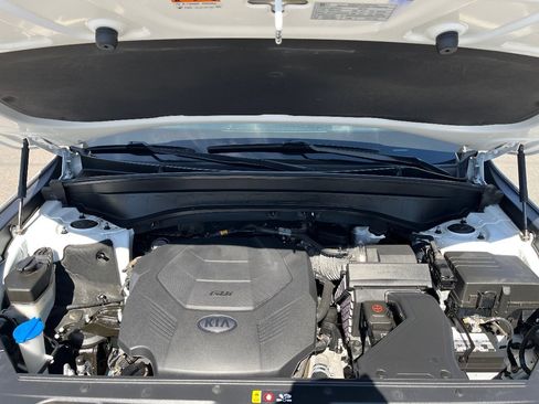 Used 2020 Kia Telluride S w/ S 8 Passenger Seating Package FWD image 42