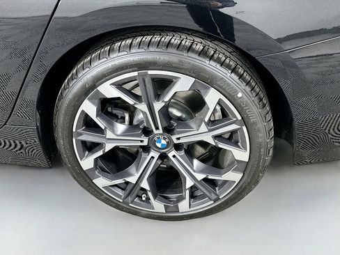 Used 2026 BMW 330i Sedan w/ Convenience Package RWD image 23