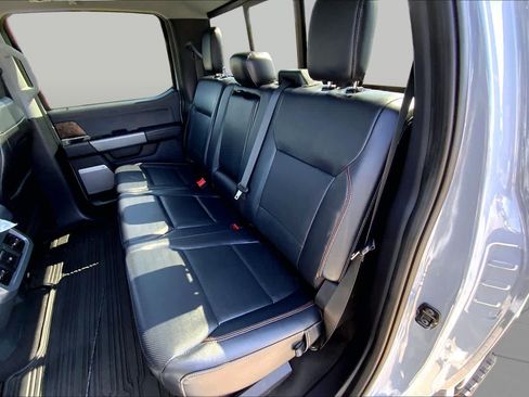 Used 2024 Ford F250 Lariat w/ Lariat Ultimate Package AWD/4WD image 19