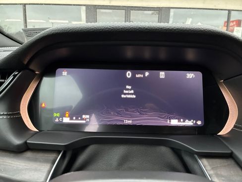 New 2026 Jeep Grand Cherokee Altitude image 16