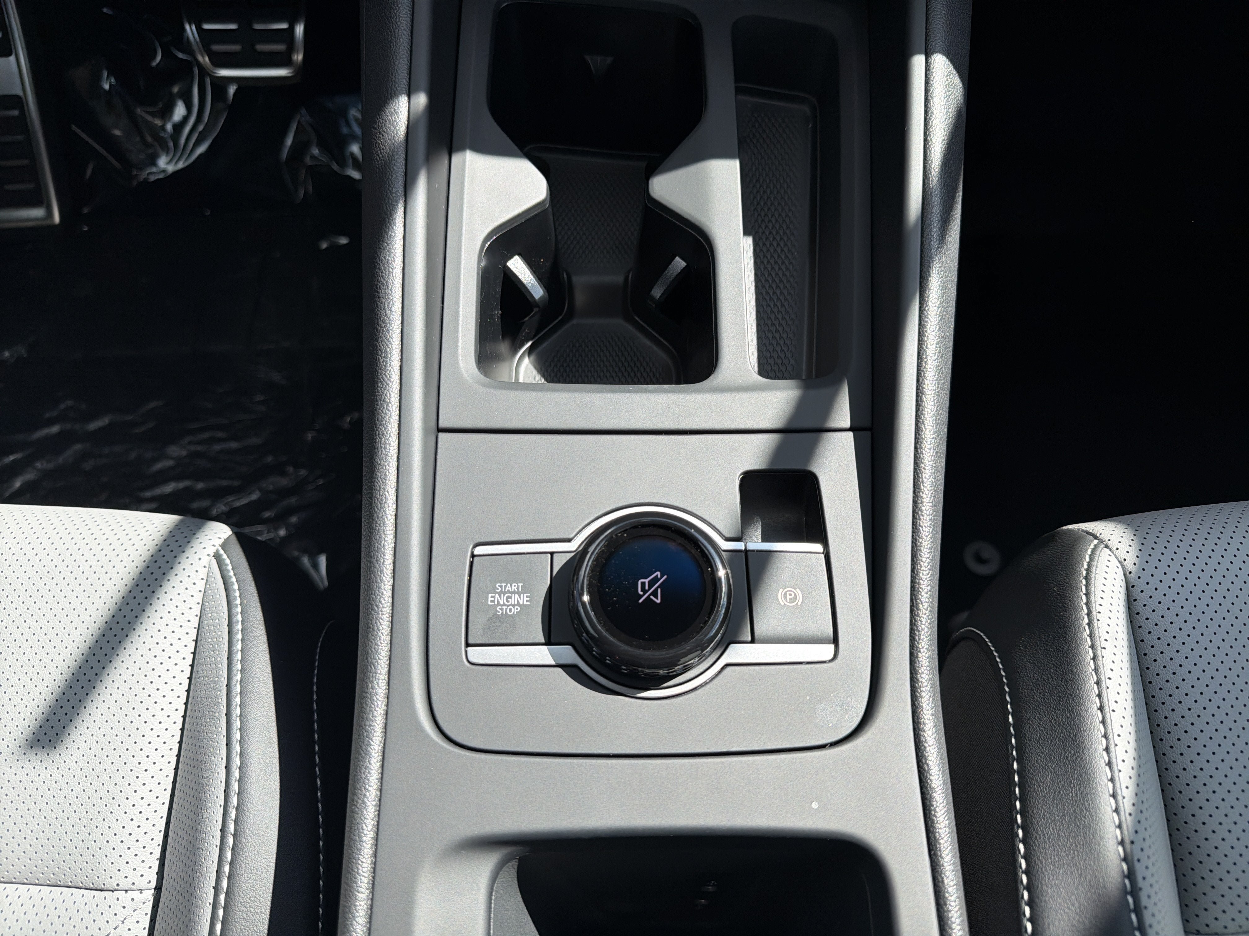 New 2026 Volkswagen Tiguan SE R-Line AWD/4WD image 20