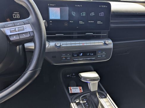Used 2025 Hyundai Kona SEL FWD image 10