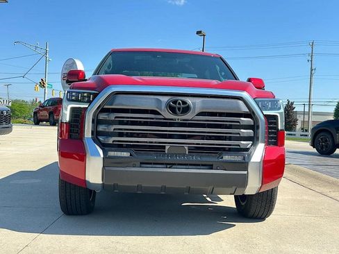 New 2026 Toyota Tundra Limited AWD/4WD image 2