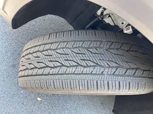 New 2026 Chevrolet Traverse LT w/ Sun and Wheel Package FWD image 42