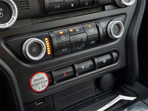 Used 2015 Ford Mustang V6 w/ Equipment Group 051A image 21