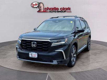 Used 2025 Honda Pilot Touring