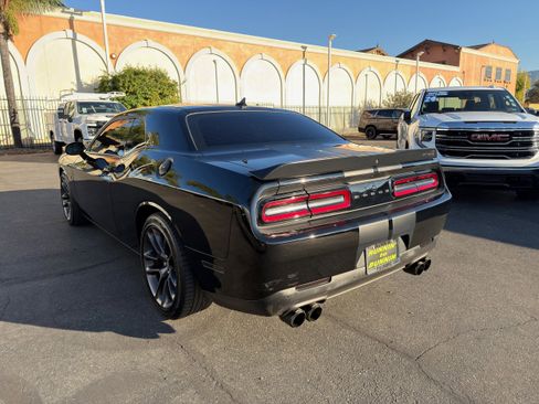 Used 2022 Dodge Challenger R/T Scat Pack w/ Plus Package image 6