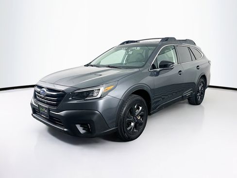 Used 2020 Subaru Outback Onyx Edition XT w/ Tech Package 2 AWD/4WD image 3
