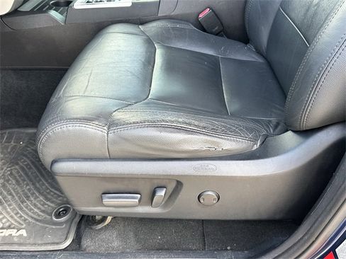 Used 2014 Toyota Tundra SR5 image 27