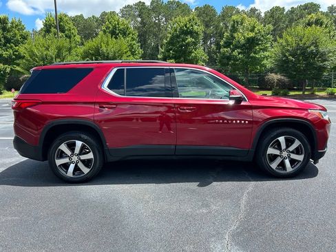 Used 2020 Chevrolet Traverse LT w/ LT Premium Package FWD image 21