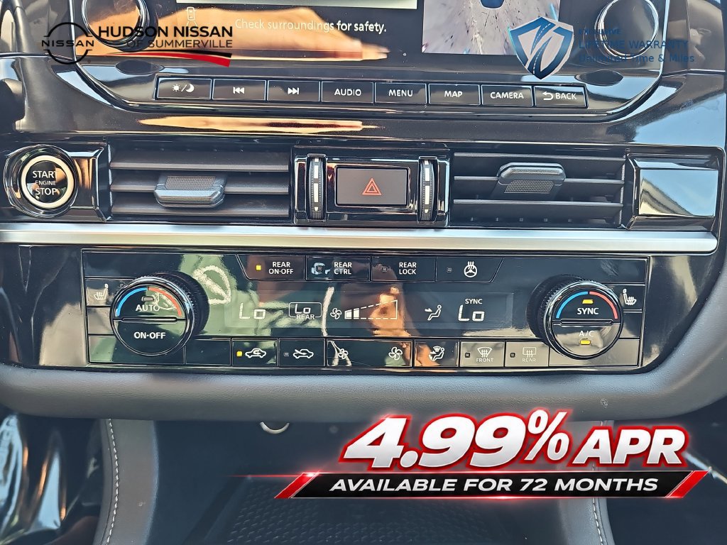 Used 2024 Nissan Pathfinder SL AWD/4WD image 25