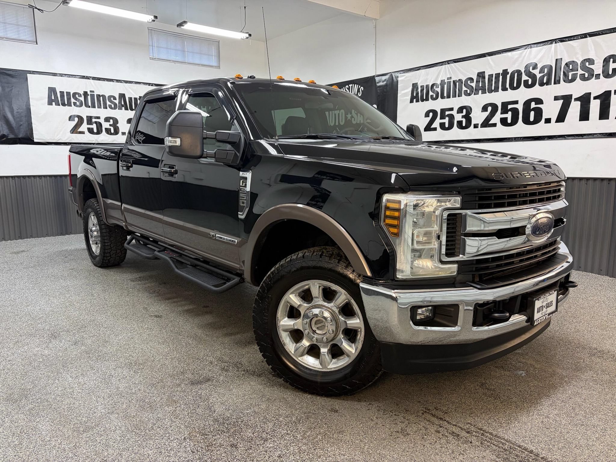 Used 2018 Ford F350 XLT w/ XLT Value Package AWD/4WD image 1