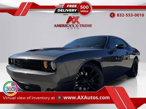 Used 2021 Dodge Challenger R/T Scat Pack image 1