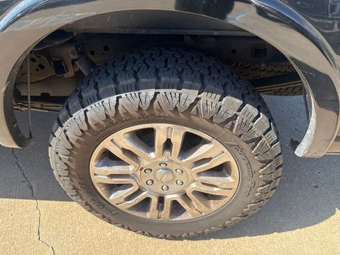 Used 2013 Ford F150 Platinum AWD/4WD image 6