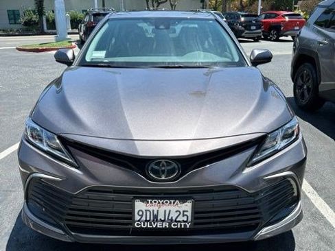 Used 2023 Toyota Camry LE FWD image 1