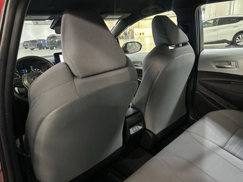 Used 2023 Toyota Corolla SE image 19