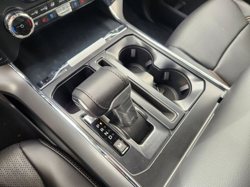 New 2025 Ford F150 Lariat w/ Equipment Group 501A Mid image 15