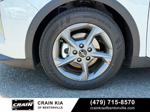 New 2026 Kia K4 FWD image 33