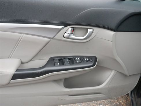 Used 2013 Honda Civic EX-L image 11