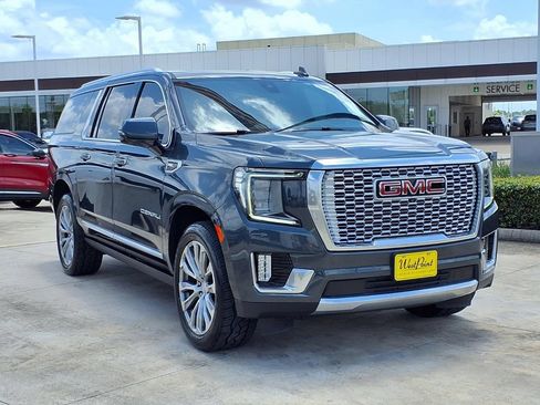 Used 2021 GMC Yukon XL Denali w/ Denali Premium Package RWD image 7