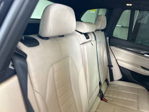 Used 2020 BMW X3 M w/ Executive Package image 26