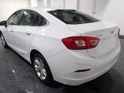 Used 2019 Chevrolet Cruze LT w/ LT Fleet Convenience Package image 5
