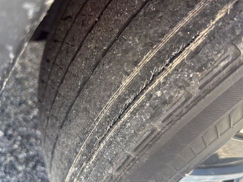 Used 2021 INFINITI QX50 Luxe w/ Appearance Package image 40