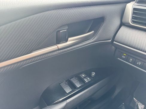 Certified 2025 Toyota Camry SE FWD image 14