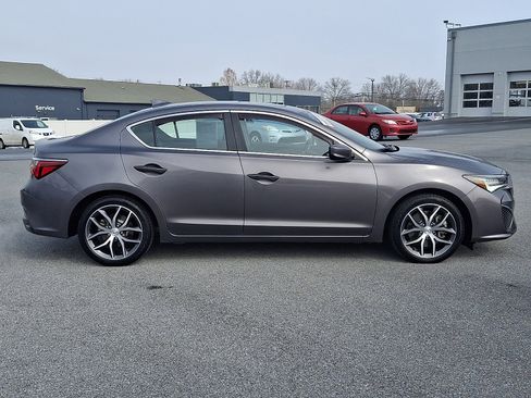 Used 2021 Acura ILX w/ Premium Package image 8