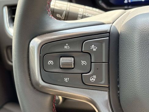 Used 2024 Chevrolet Suburban RST w/ Luxury Package AWD/4WD image 18