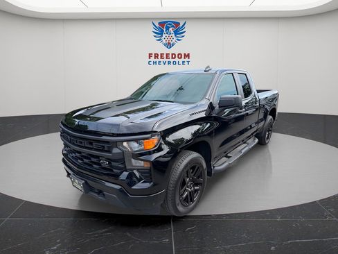 Used 2023 Chevrolet Silverado 1500 Custom w/ Rally Edition AWD/4WD image 1