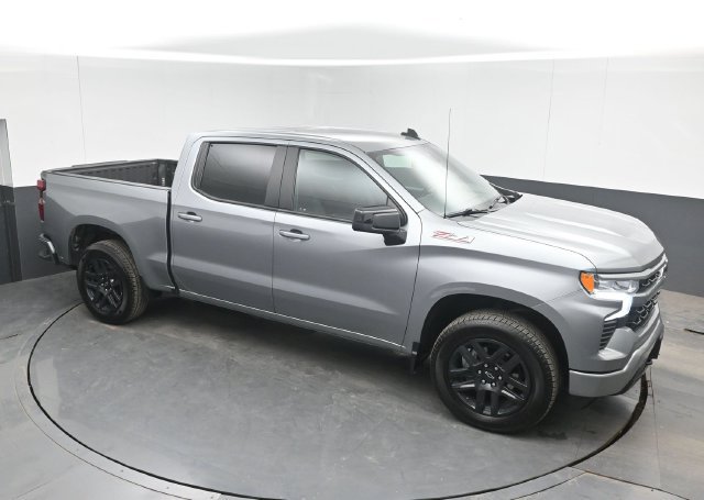 Used 2023 Chevrolet Silverado 1500 RST w/ Z71 Off-Road Package AWD/4WD image 1